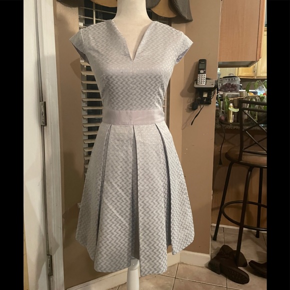 TED BAKER DENAI SILVER/BLUE JACQUARD FIT AND FLARE DRESS US SIZE 4 - Picture 10 of 12